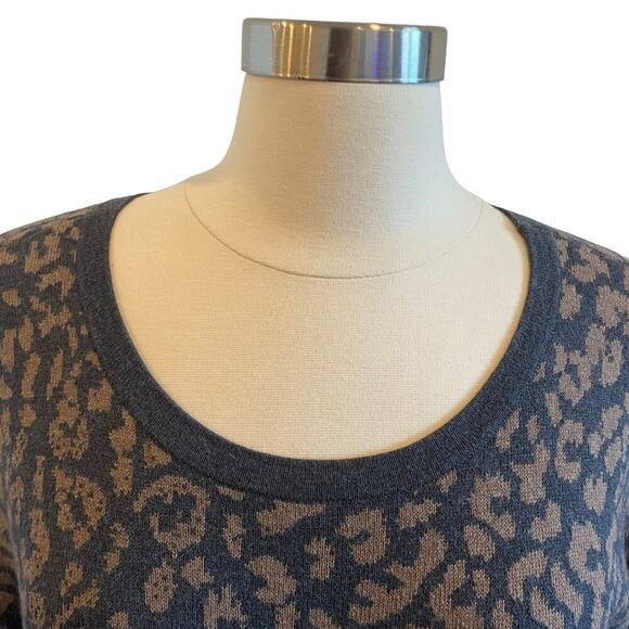 Ann Taylor Loft Leopard Animal Print Short Dolman Sleeve Sweater Dress - Picture 5 of 12